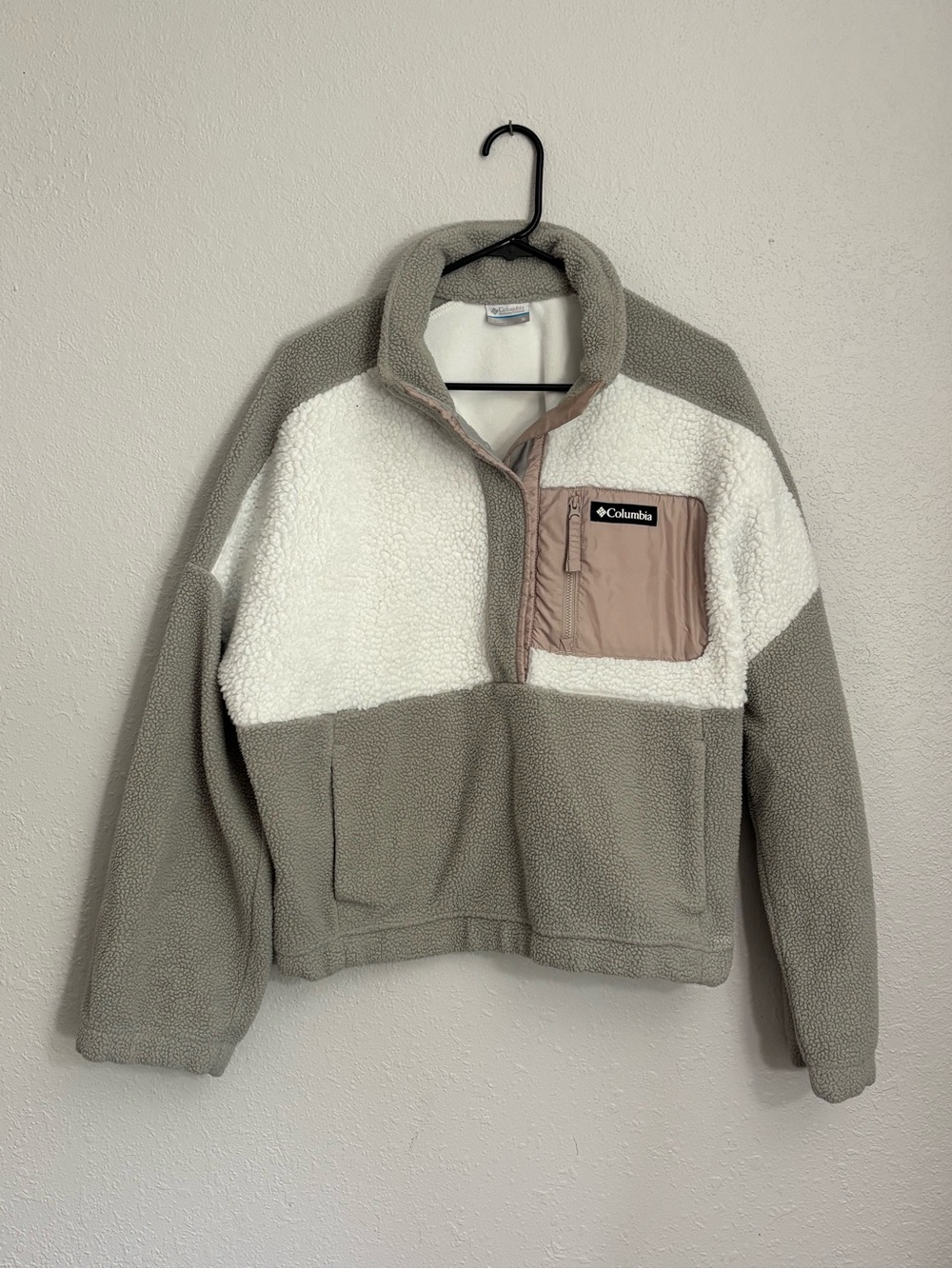 Columbia Lodge Sherpa Pullover Jacket, White Grey and Mauve